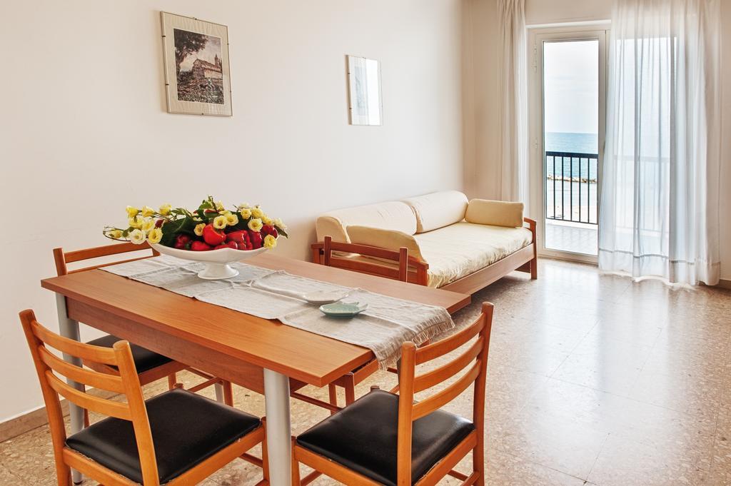 Tourist Residence San Benedetto del Tronto Exterior photo